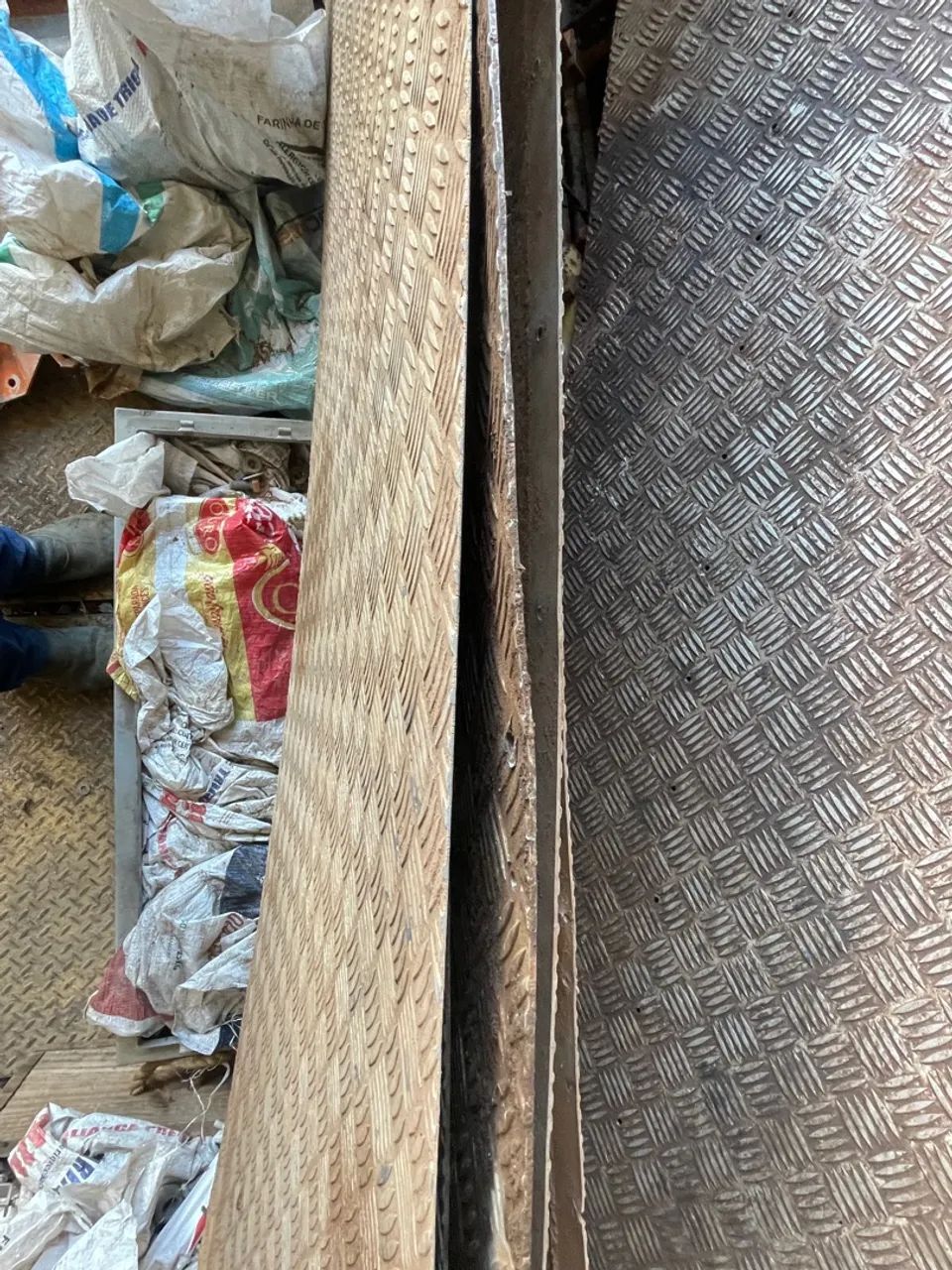Chapas de alumínio de açoalho de ônibus  - Foto 3