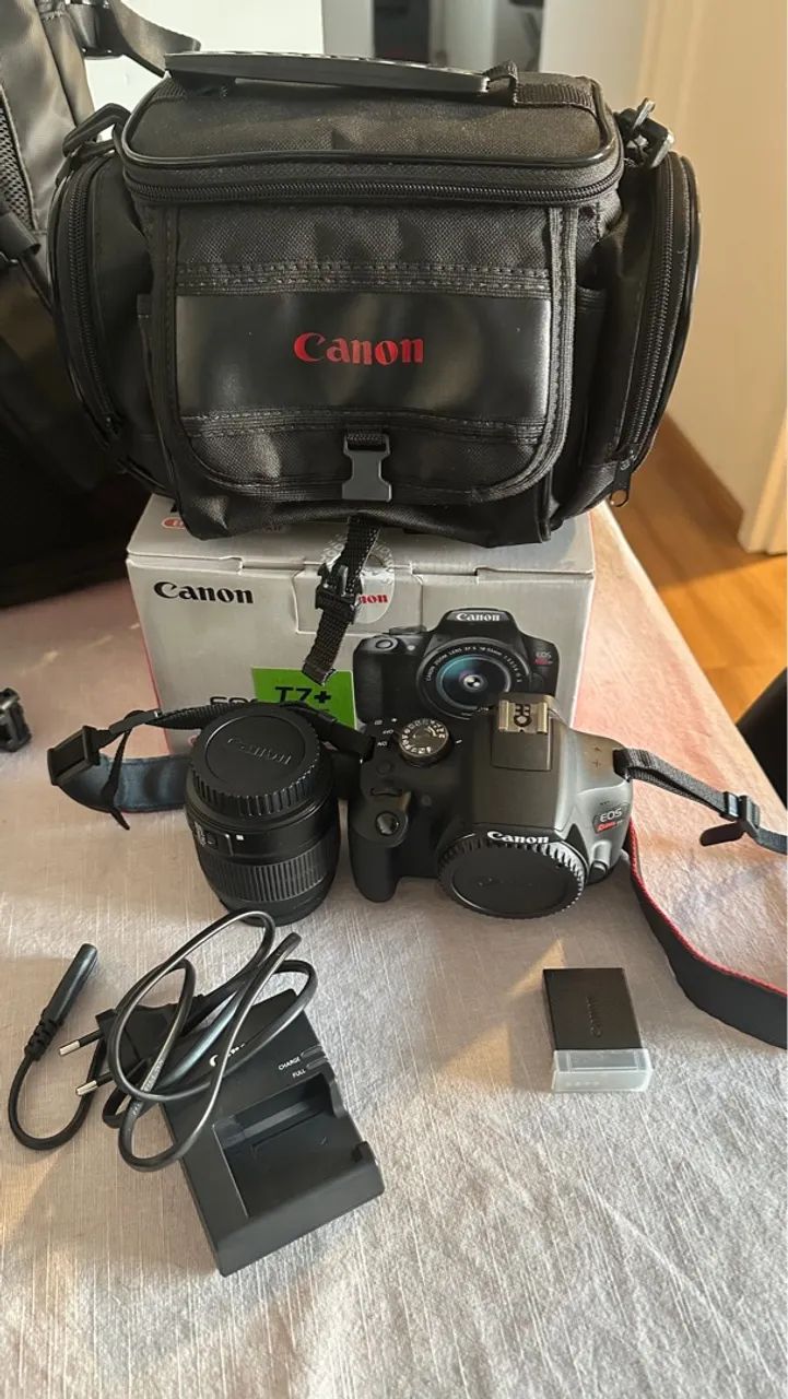 Câmera DSLR Canon T7+ com Lente 18-55mm