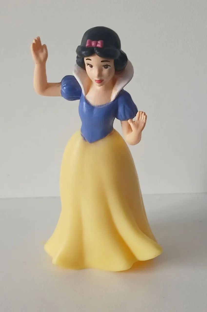Disney Original Miniature Doll of Snow White and the Seven Dwarfs