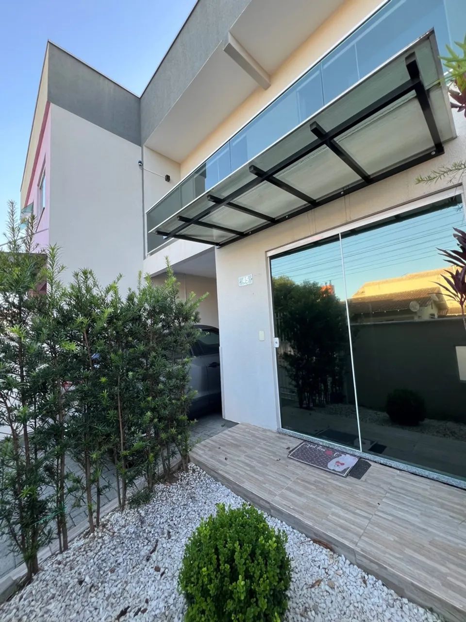 Casa de 3 quartos, na Santa Terezinha, abaixo de 500 mil! Com 3 banheiros, area de festa