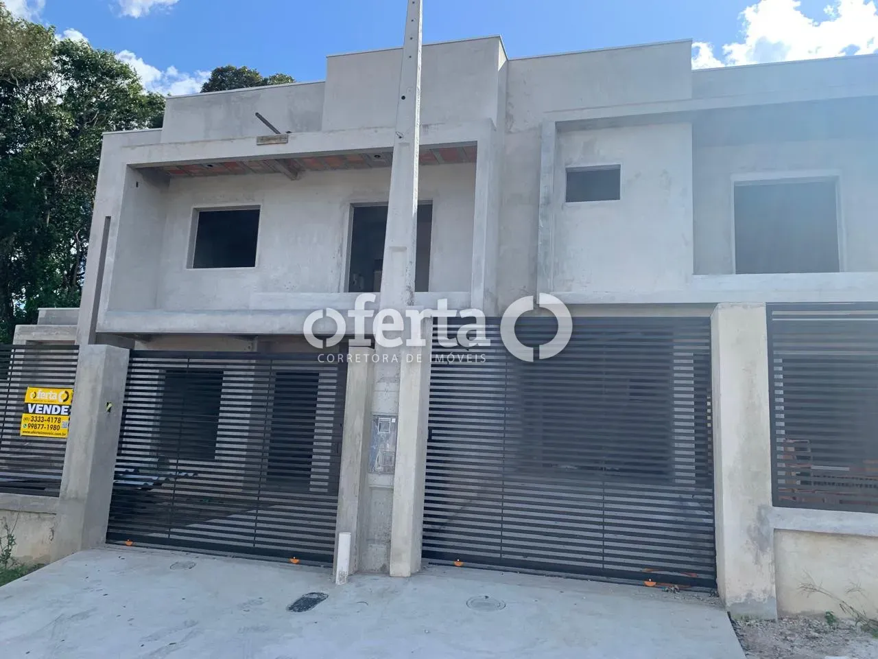 Sobrado em Araucária / Centro