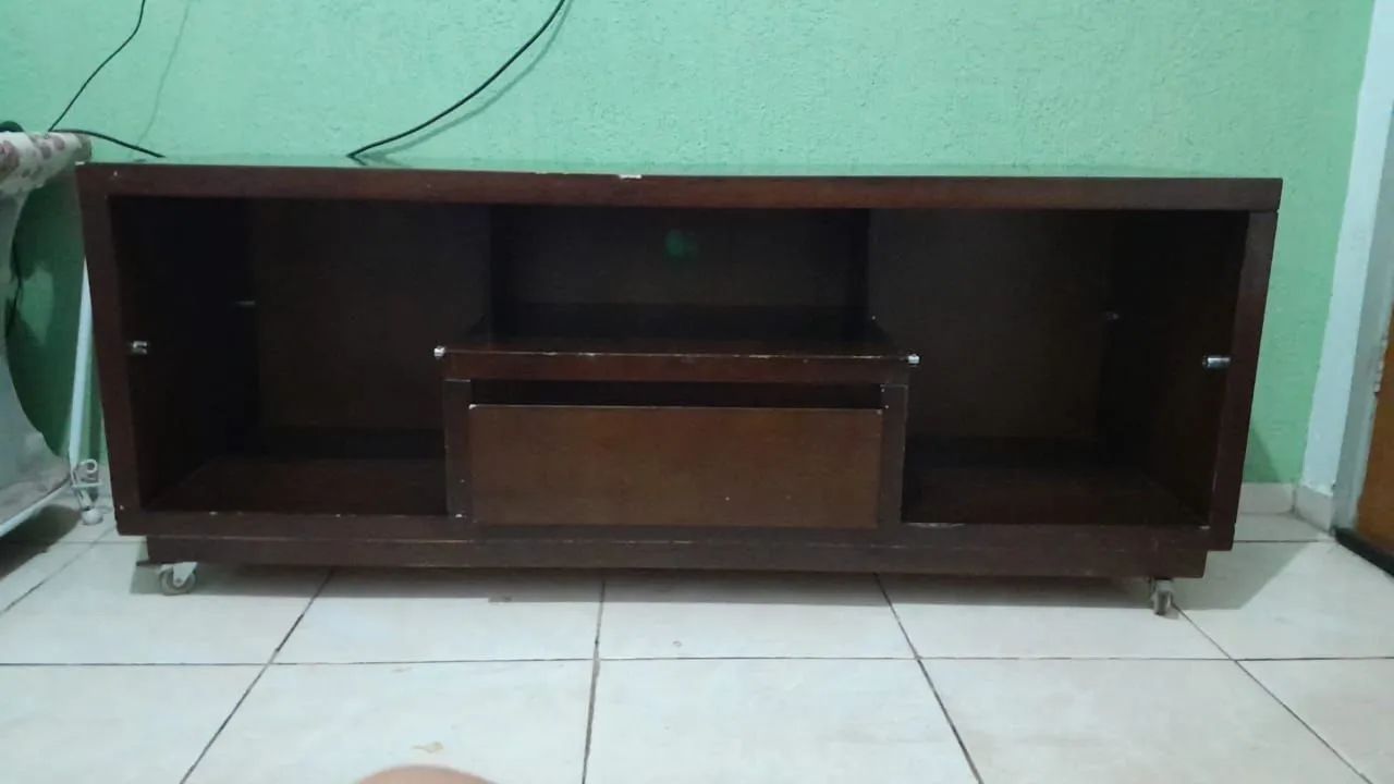 Rack Marrom c rodinhas