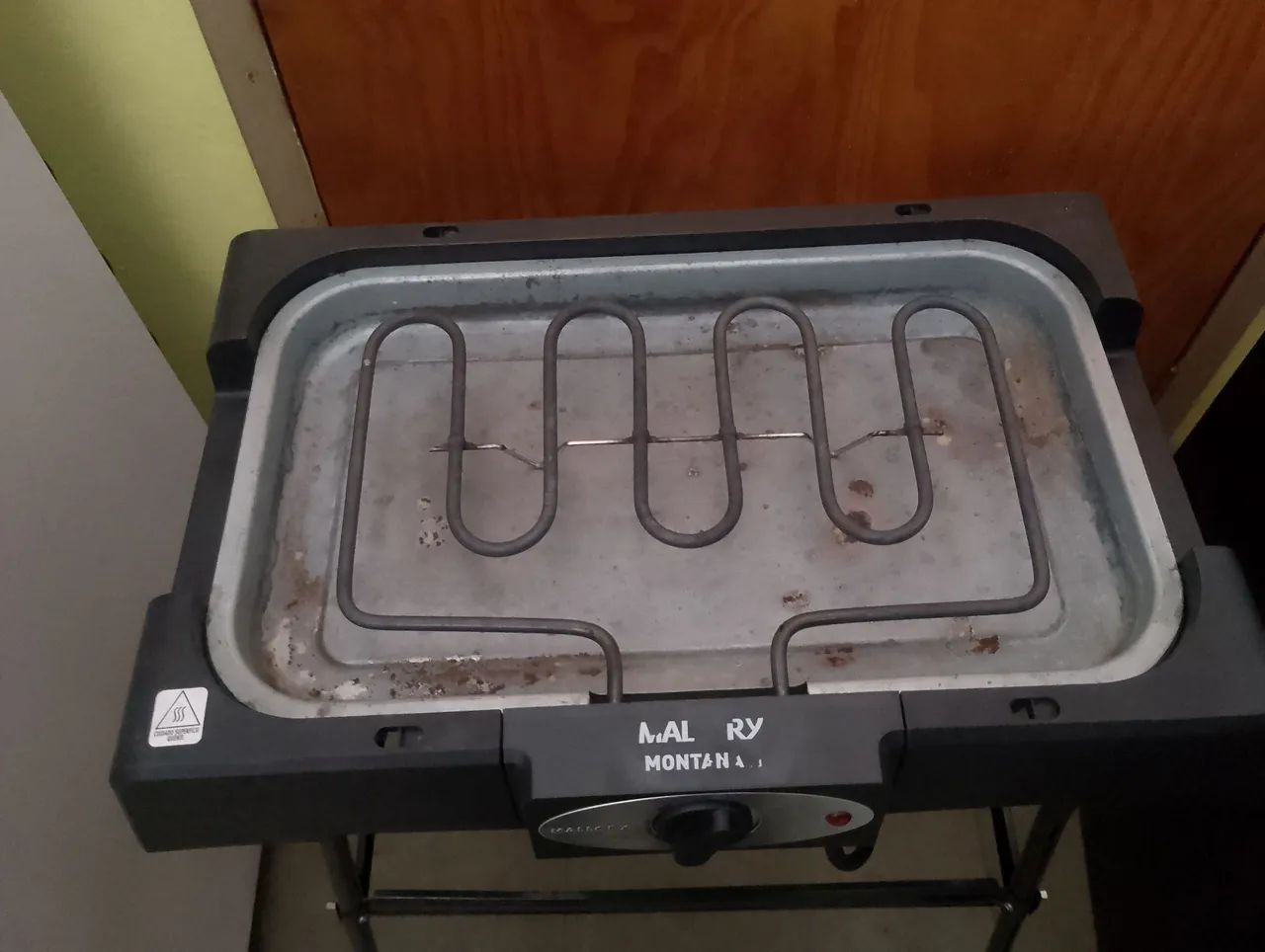 Churrasqueira elétrica Malory seminova , 127V.  - Foto 3