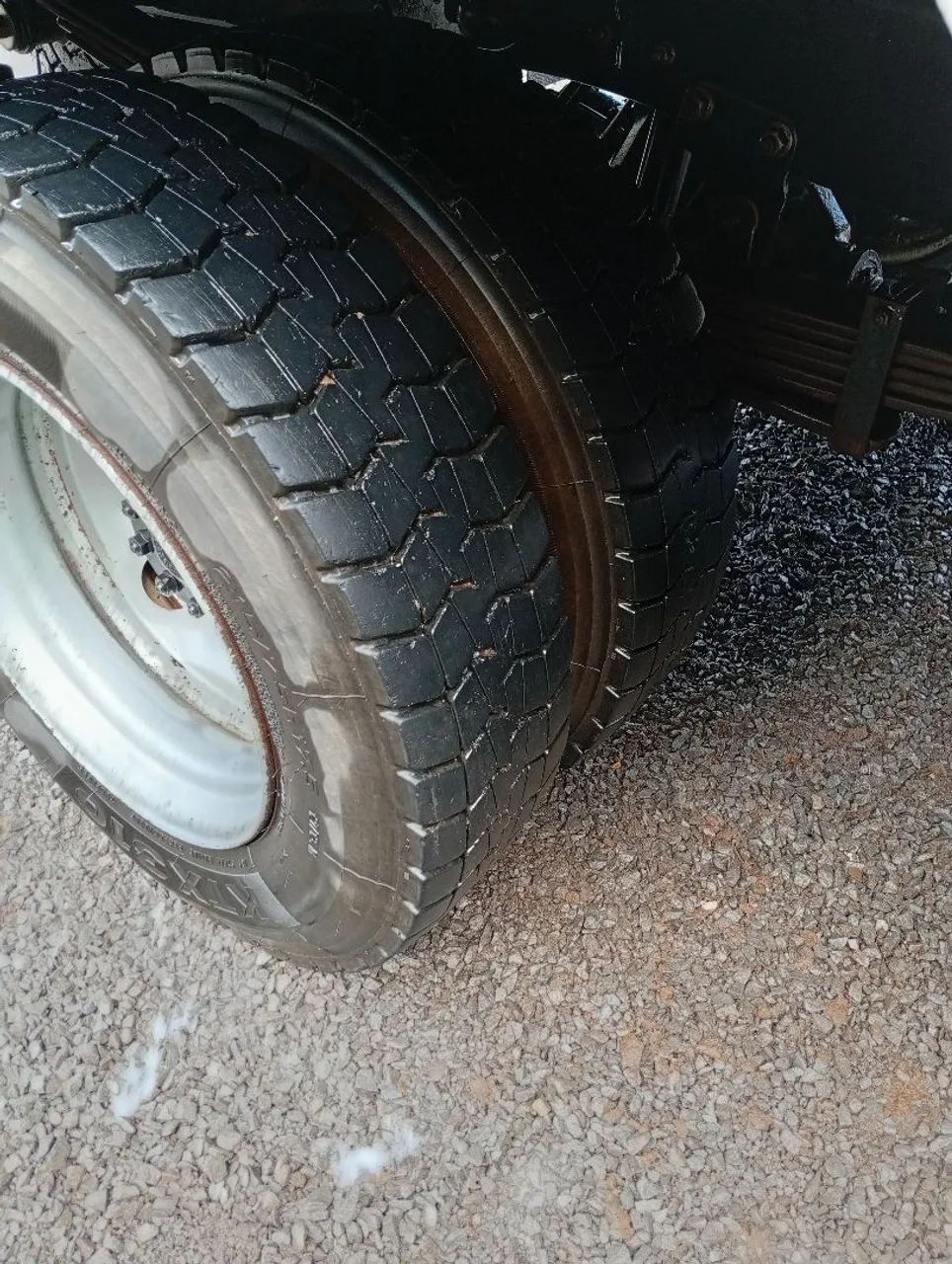 Mb 710 2011 - Foto 10