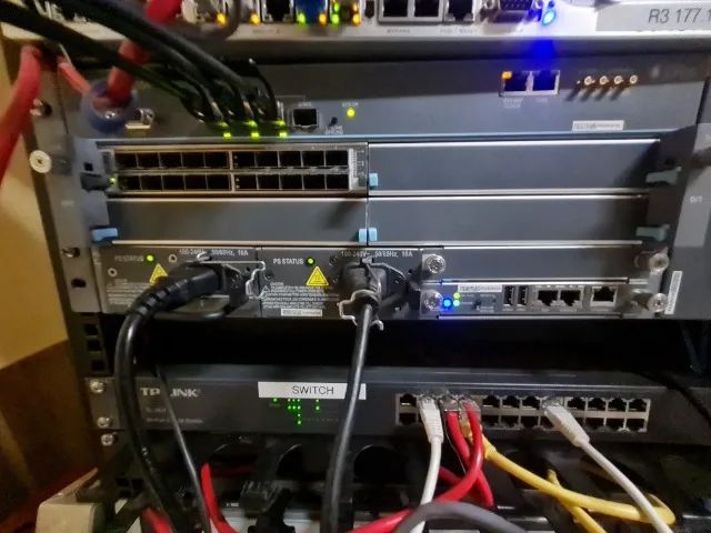 ROTEADOR MX 104 JUNIPER - Foto 2