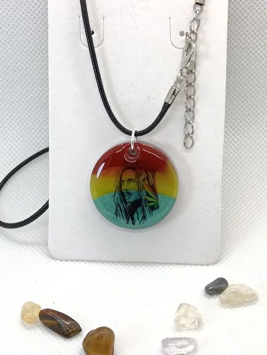 Colar Pingente Reggae Rasta Bob Marley - Foto 3