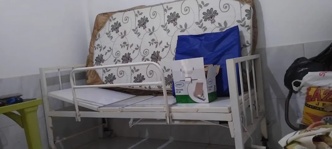 Cama hospitalar
