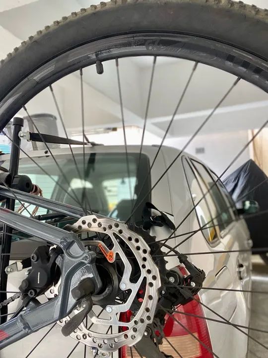 Bike TSW 29 toda Shimano , freios hidráulico , sem arranhado  - Foto 3