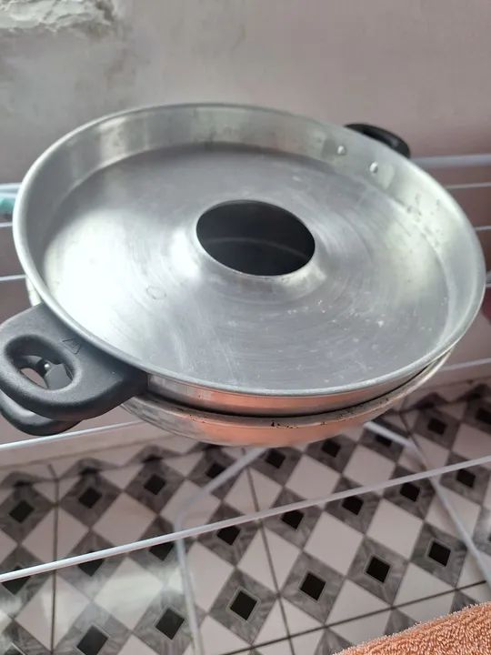 Panela de alumínio para assar no Fogão.  - Foto 2