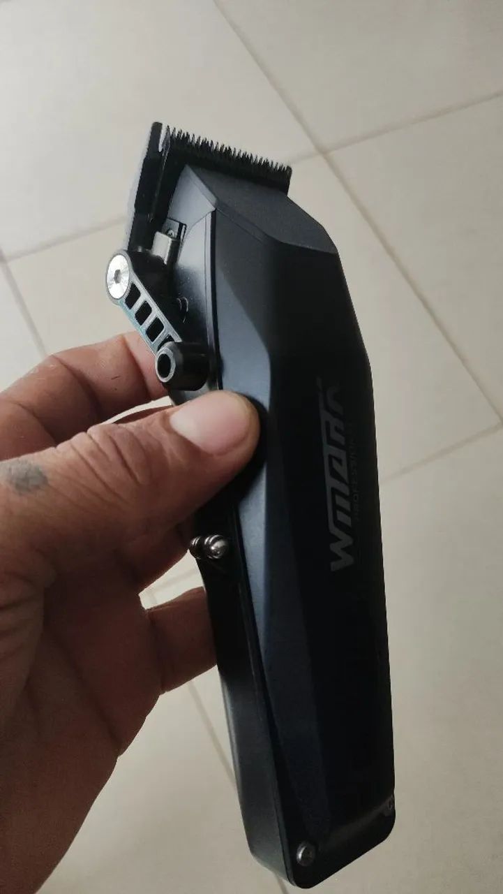 Máquina de Cortar Cabelo Profissional Wmark - Foto 3