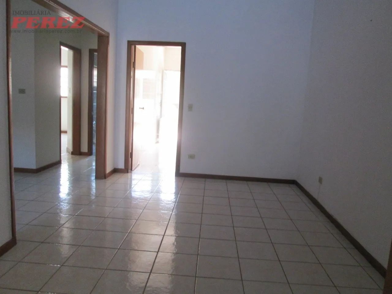 A Imobiliária Perez oferece a você mais uma ótima oportunidade de sobrado para locação e v - Foto 5
