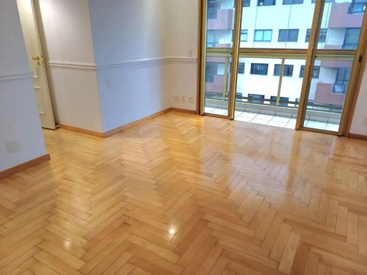 Apartamento com 3 dormitórios para alugar, 107 m² por R$ 7.652,50/mês - Alphaville - Barue