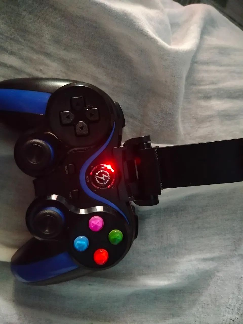 Controle Bluetooth para Celular - Gamer - Foto 3