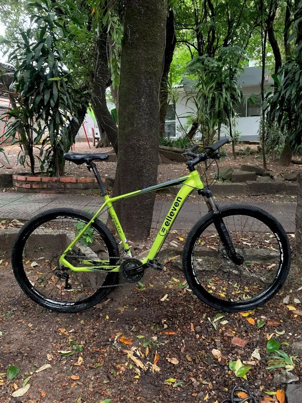 Bicicleta Elleven Reactor