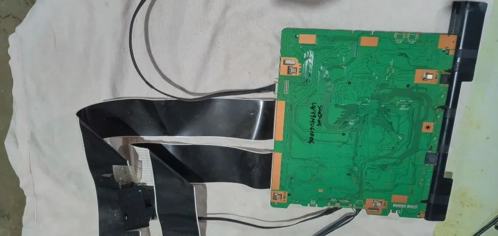 Placa Principal Samsung UN49MU6100G BN94-12439G BN41-02568A - Foto 4