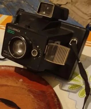 Câmera Polaroid Colorpack 200