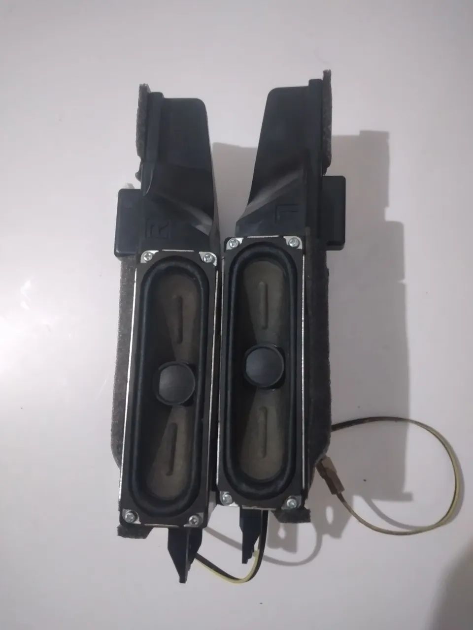 alto falante da tv Samsung ln32d550k1g está funcionando  - Foto 3