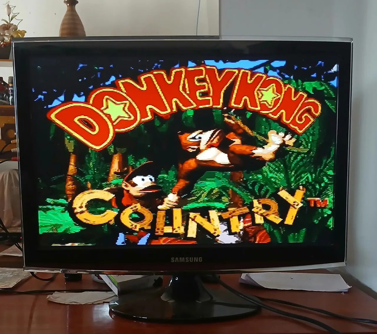 TV Samsung 22 - Perfeito para Gamers!