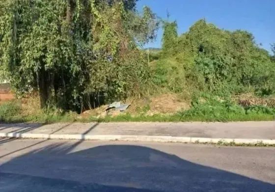 JC- Lote 450m² MULTIFAMILIAR rua asfaltada e Água encanada murado em "U"(Inoã) - Maricá - 