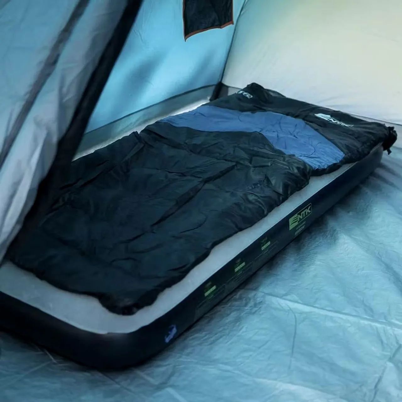 Saco de Dormir NTK Viper (preto e azul) - Foto 3