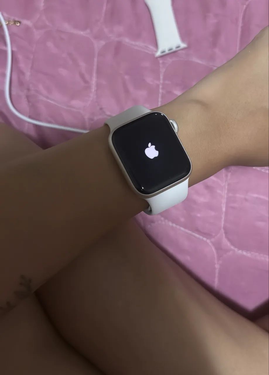 Apple Watch SE GPS + Cellular  estelar 40 mm. - Foto 3