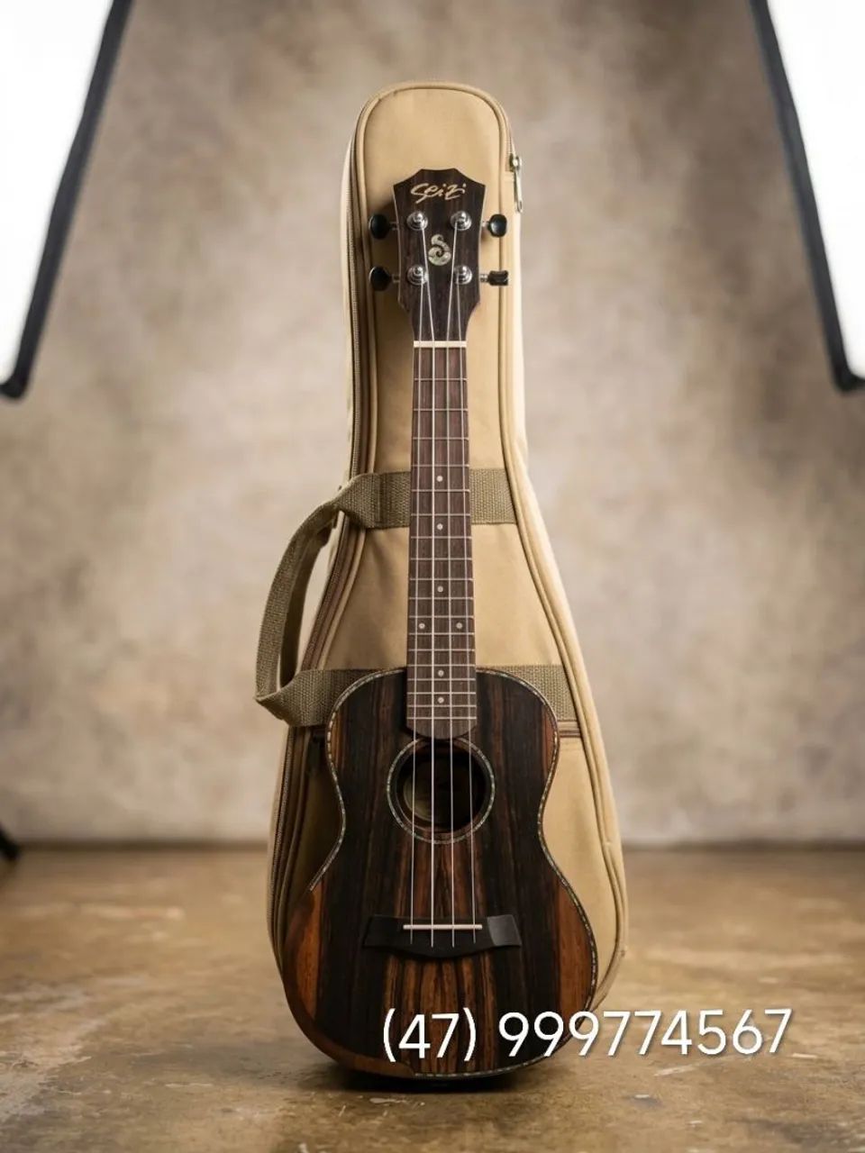 UKULELE SEIZI  - Foto 3
