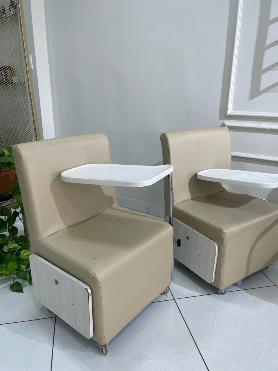 Vende se Carrinho de manicure 