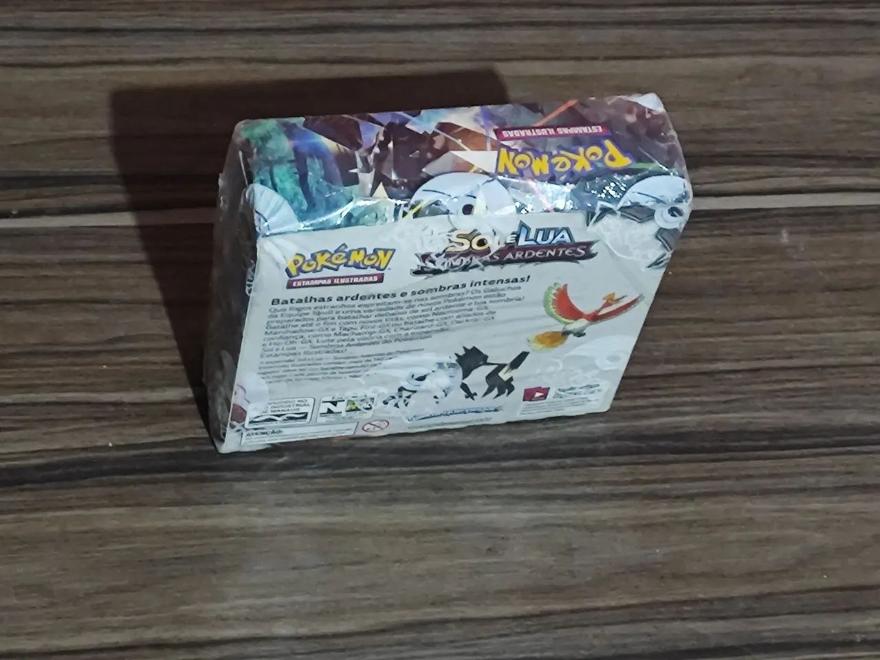 Booster Box Pokémon Sol e Lua Chamas Ardentes - Lacrado Original  - Foto 2