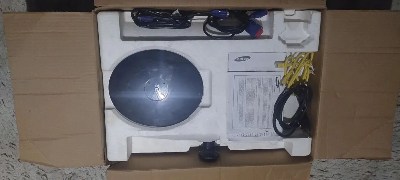 Monitor Samsung SyncMaster 2033SW Plus 20? - Funcionando - Foto 4