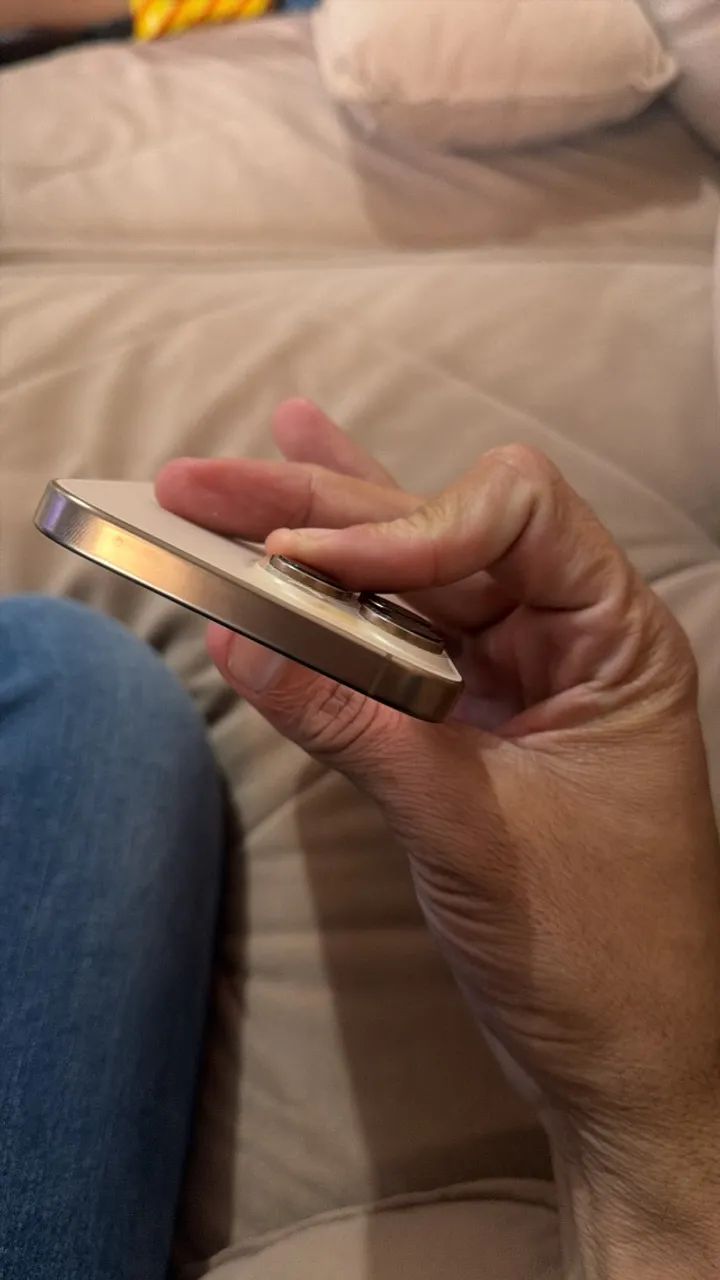 iPhone 16 pro Max desert 256gb semi-novo  - Foto 4