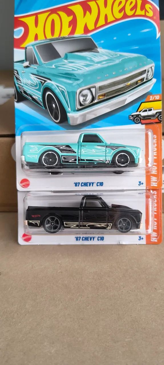 Hot Wheels 2 '67 Chevy C10 Verde e Preta - Foto 2