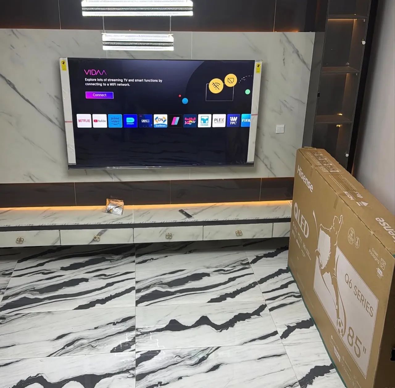 Smart TV HISENSE QLED Q6 85 Polegadas Lacrada  - Foto 2