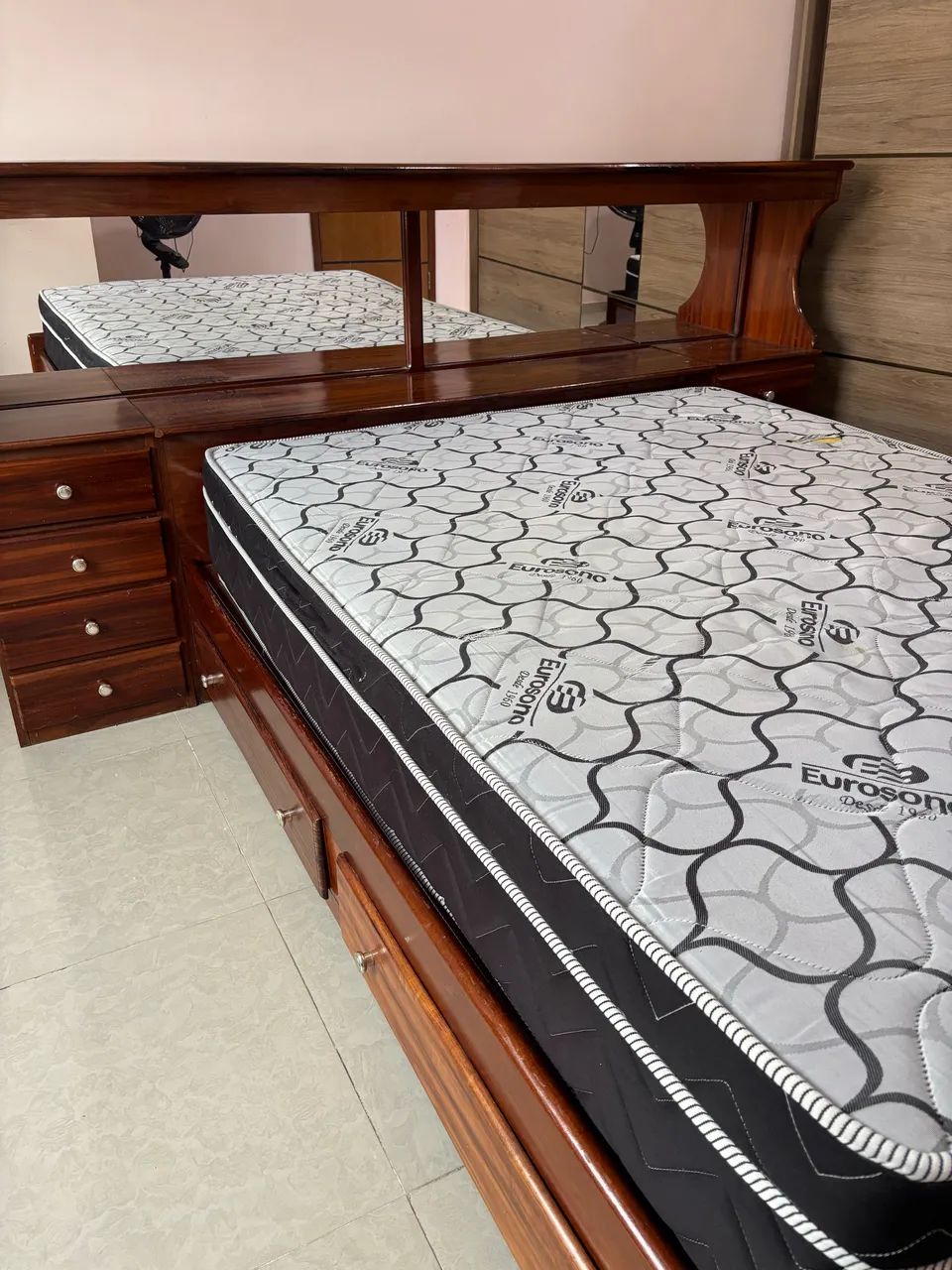 Cama de casal madeira maciça  - Foto 2