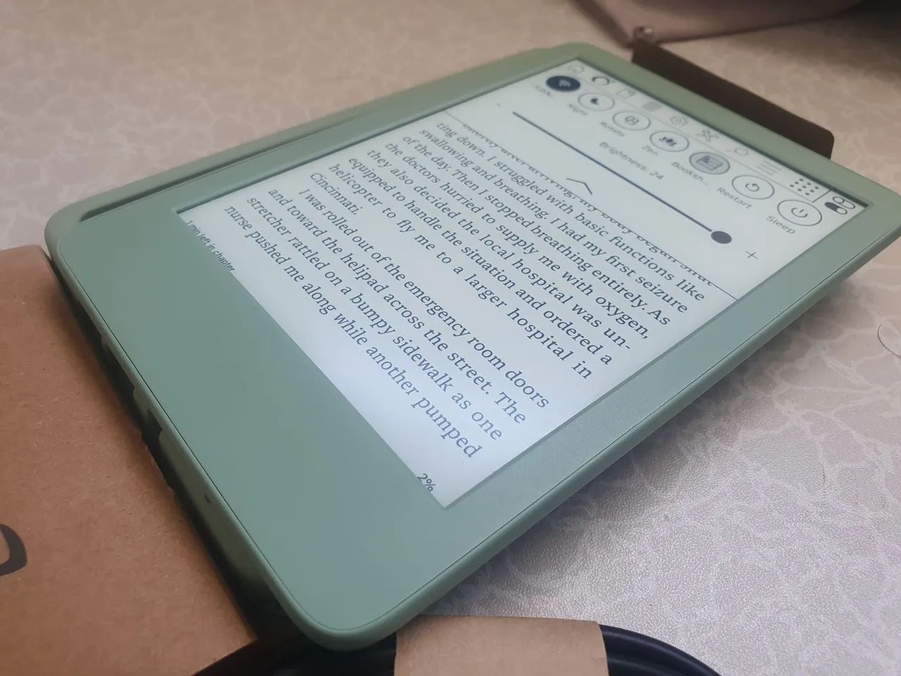 (Bloqueado) Kindle Basic 11th Gen 16GB Verde Matcha - COMPLETO + Case Magnético - Foto 5