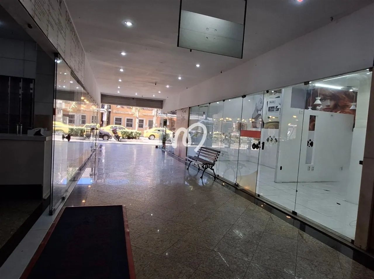 Investimento comercial com vaga de garagem - Foto 3
