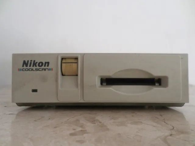 Nikon LS10E  p/ Colecionadores