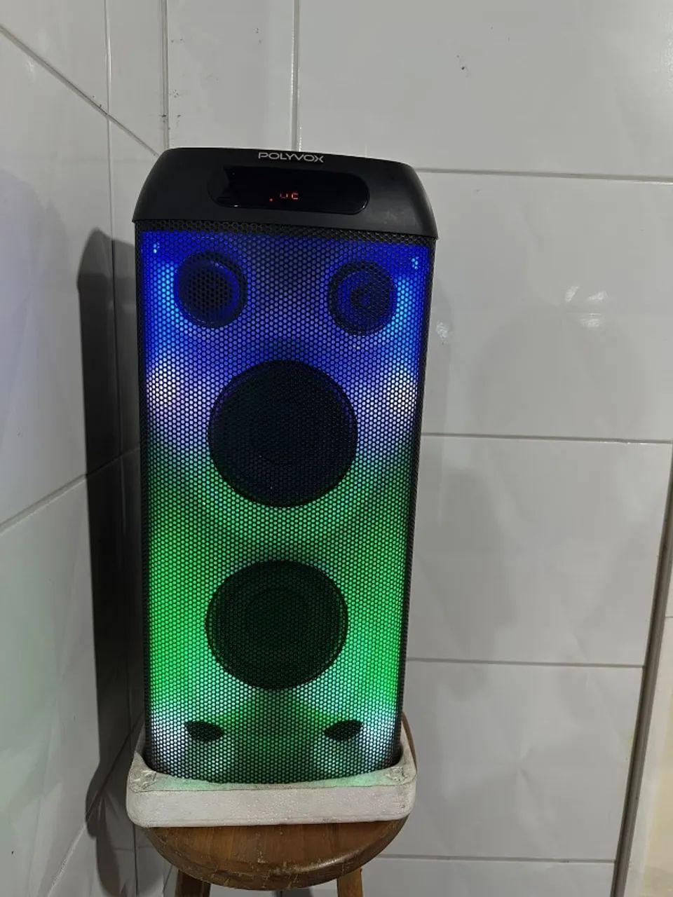 CAIXA DE SOM PORTÁTIL AMPLIFICADA COM BLUETOOTH