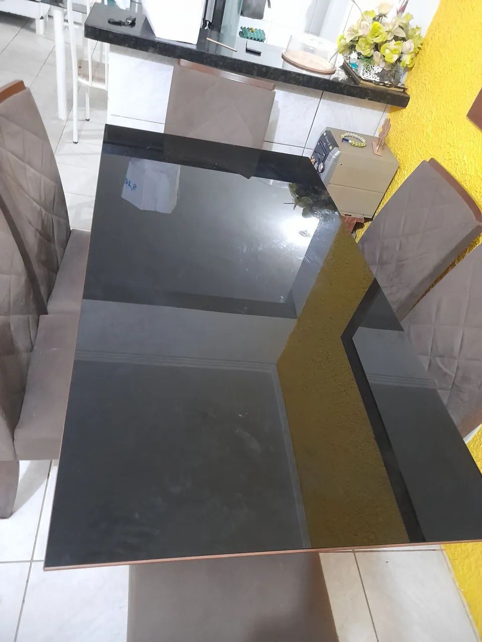 Mesa de jantar 6 cadeiras 