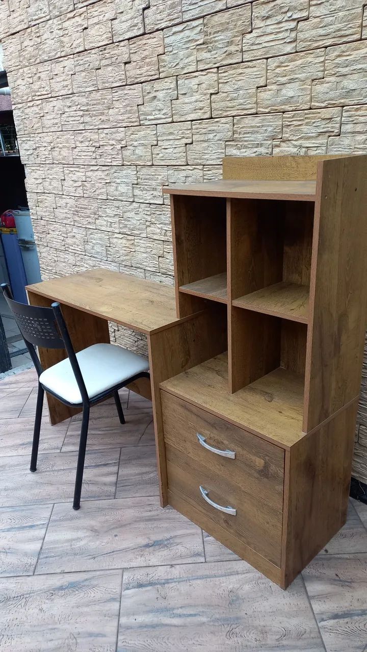 Entrego: Mesa para Computador e Estudos em madeira mdf com cadeira estofada - Foto 3