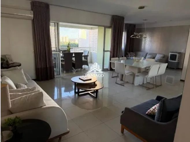 APARTAMENTO SEMIMOBILIADO À VENDA  EDIFÍCIO CECÍLIA MEIRELES
