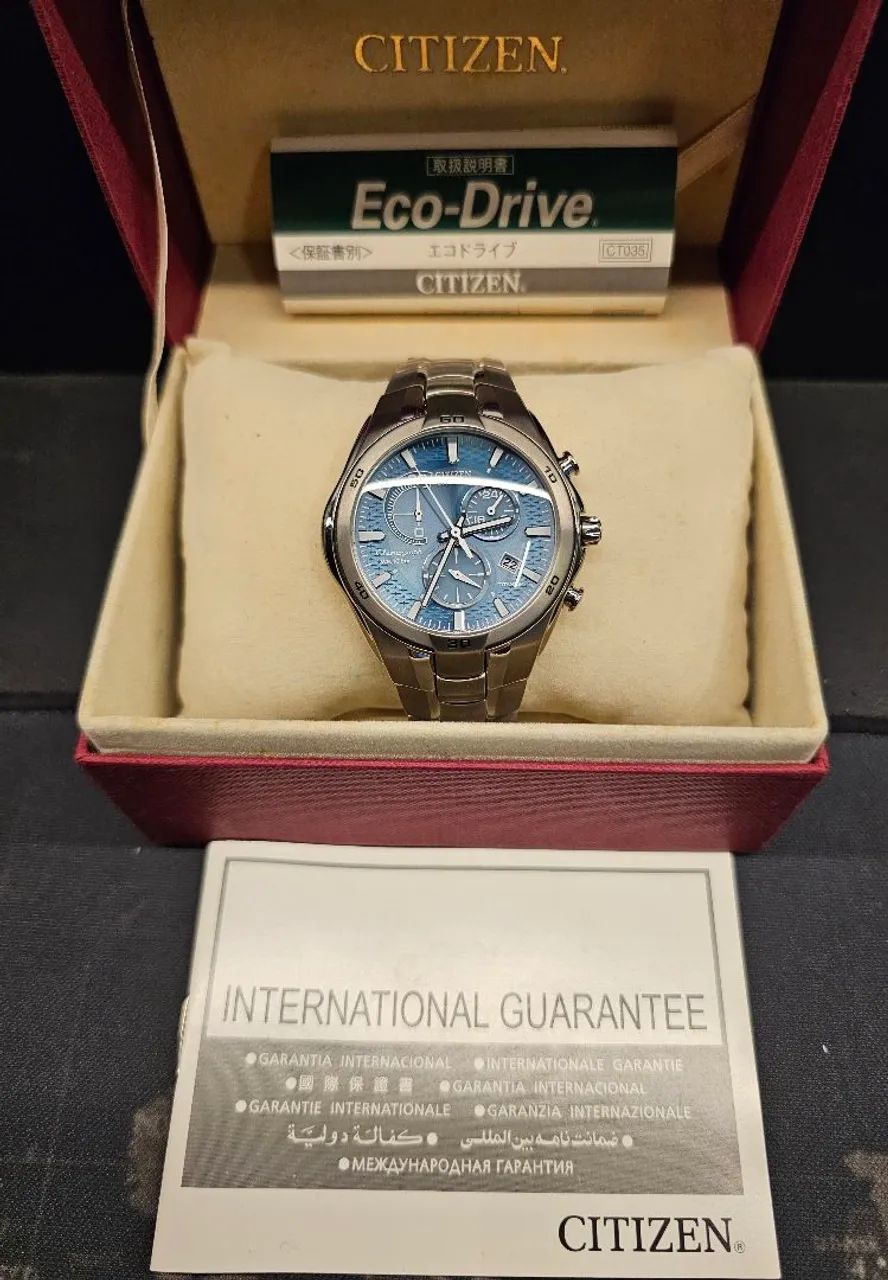 Citizen eco drive titânio 
