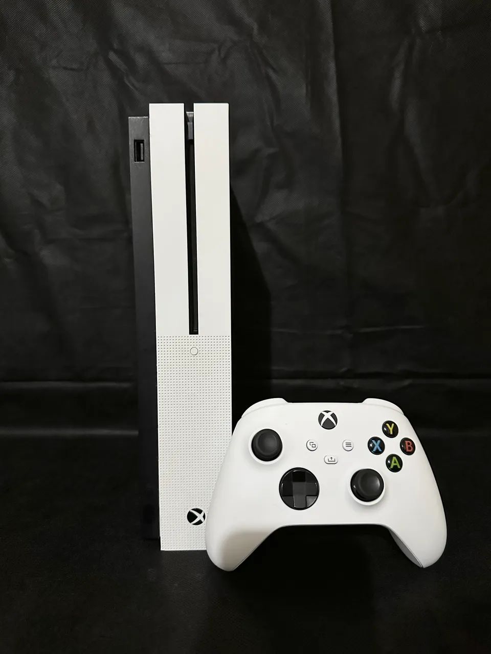 Xbox One S + controle do Series S