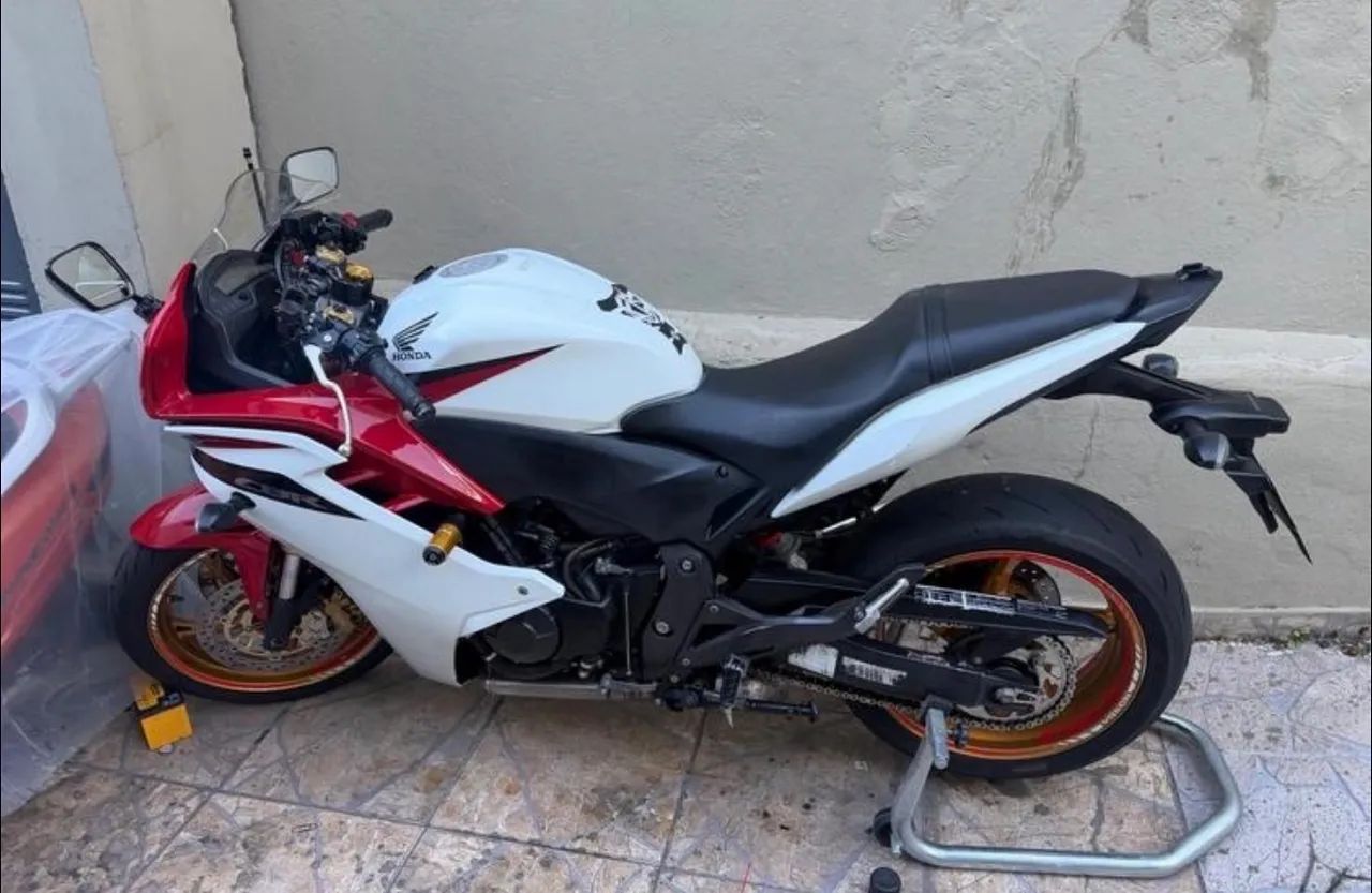Honda Cbr 600f ABS - Foto 11