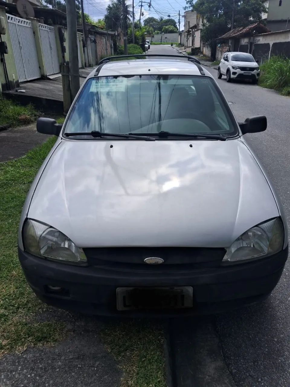 Ford Courier 1.6 L/ 1.6 Flex 2005