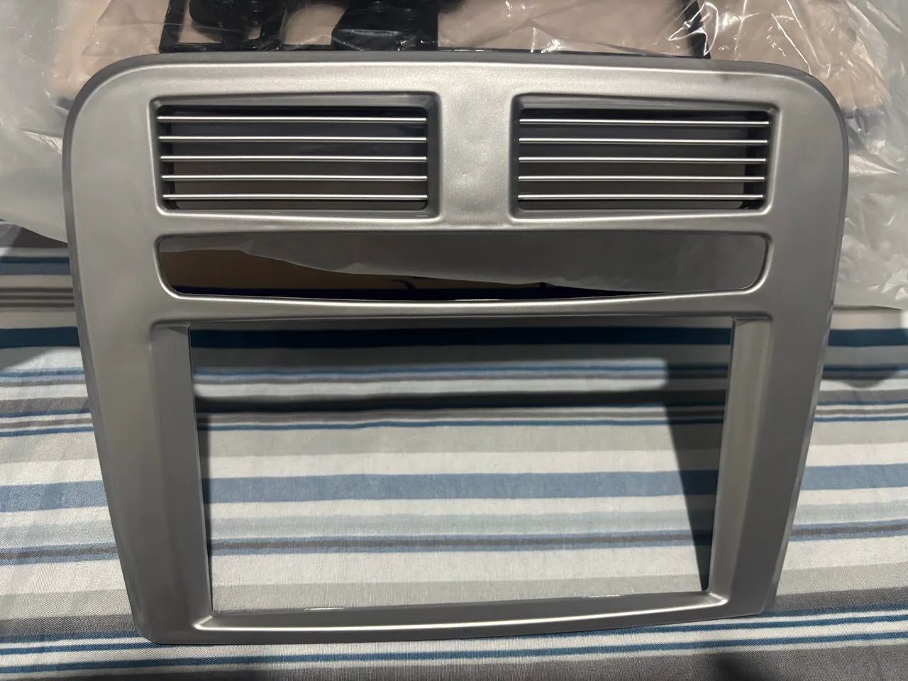 Moldura para multimídia do Fiat punto - Foto 3