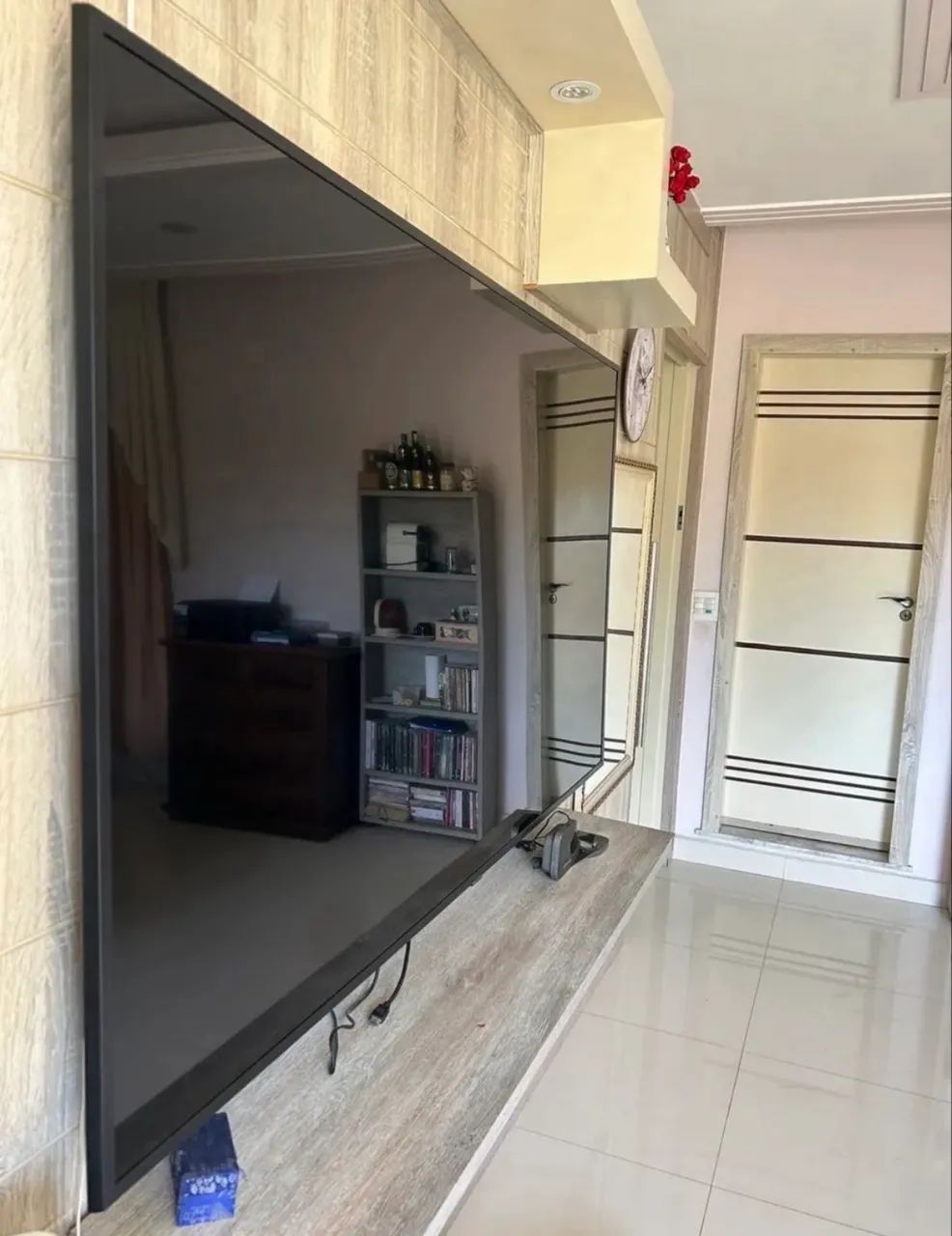Smart TV Samsung 75 4K RU7100 - Foto 4