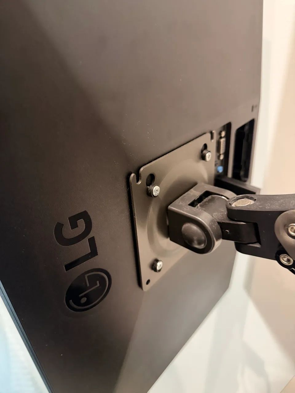 Monitor LG 21,5 Full Hd 75hz  - Foto 2