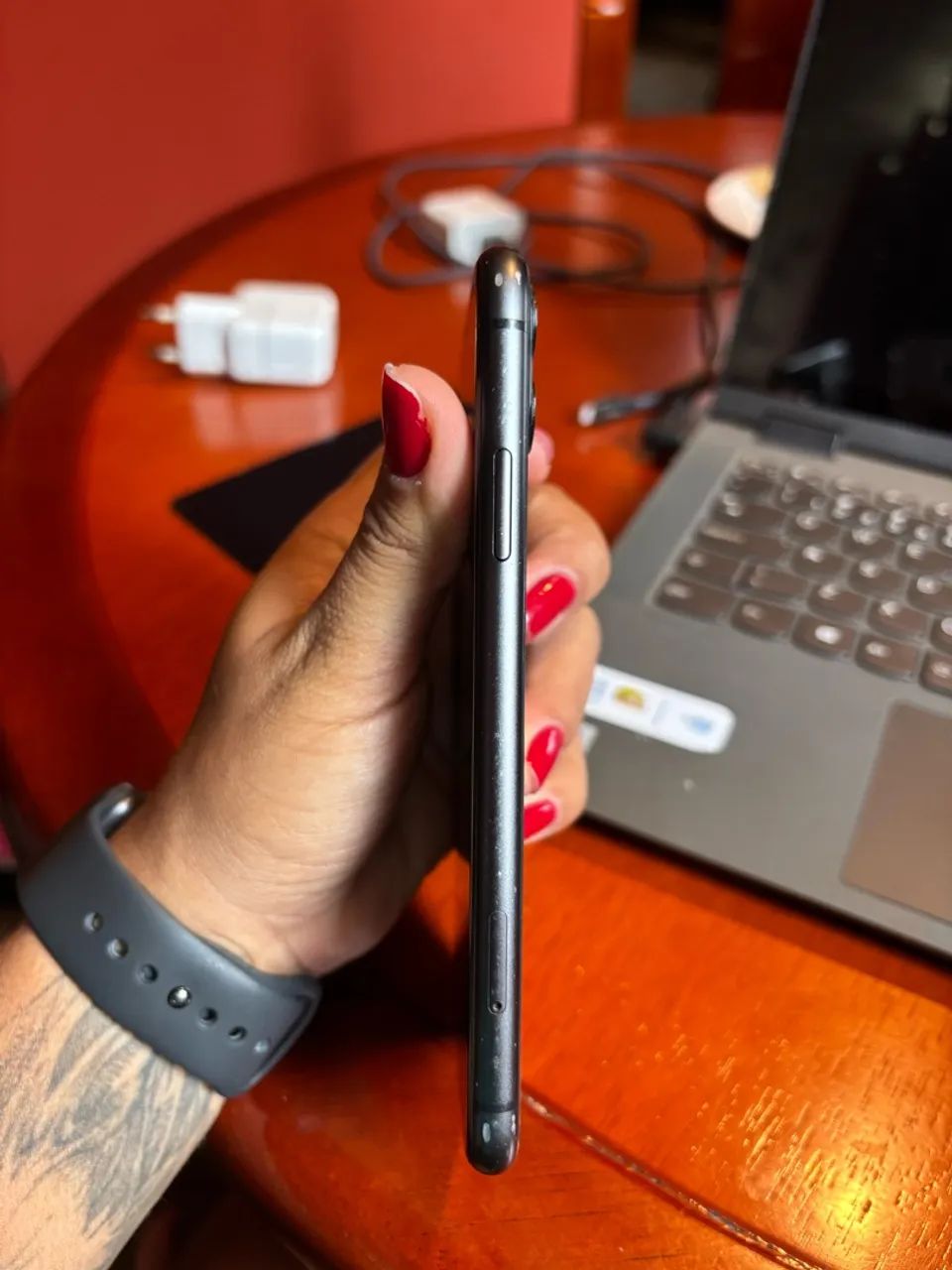 iPhone 11 Preto 64GB  - Foto 2