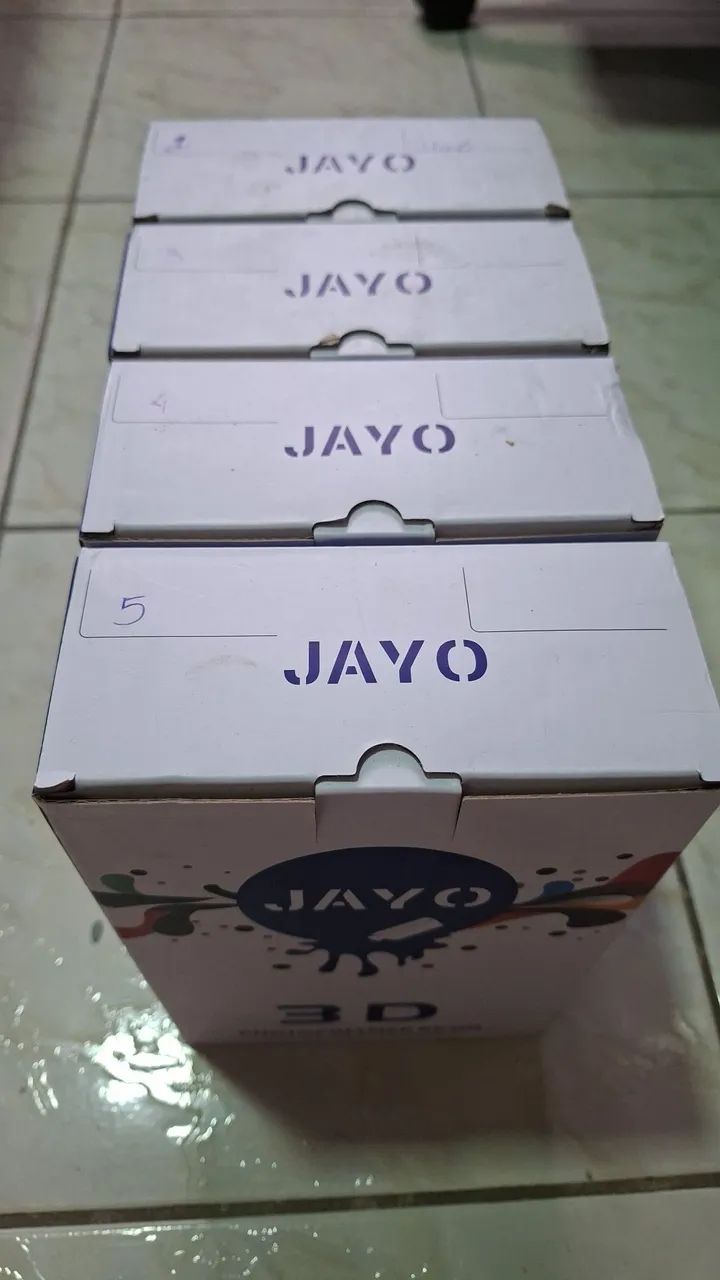 Resina 3D Jayo 1kg (Lote com 3 fechadas + 1 aberta com metade)