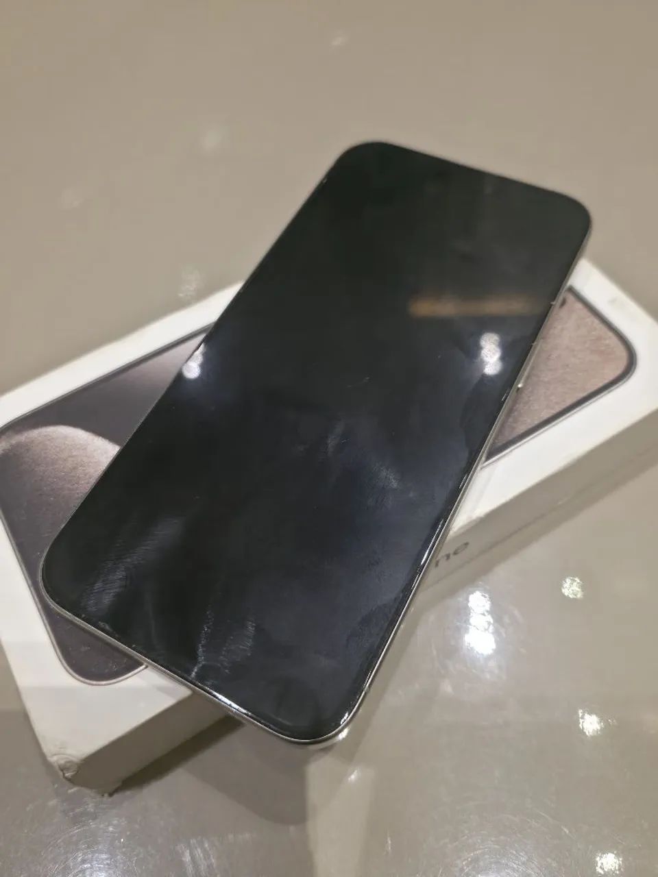 iPhone 15 Pro Max - Foto 2